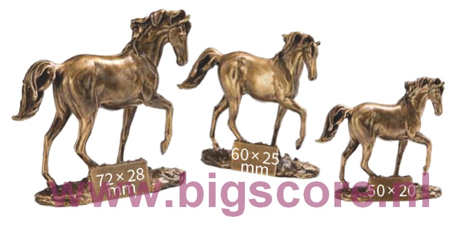 Paard Resinbeeld BSST 39475-477